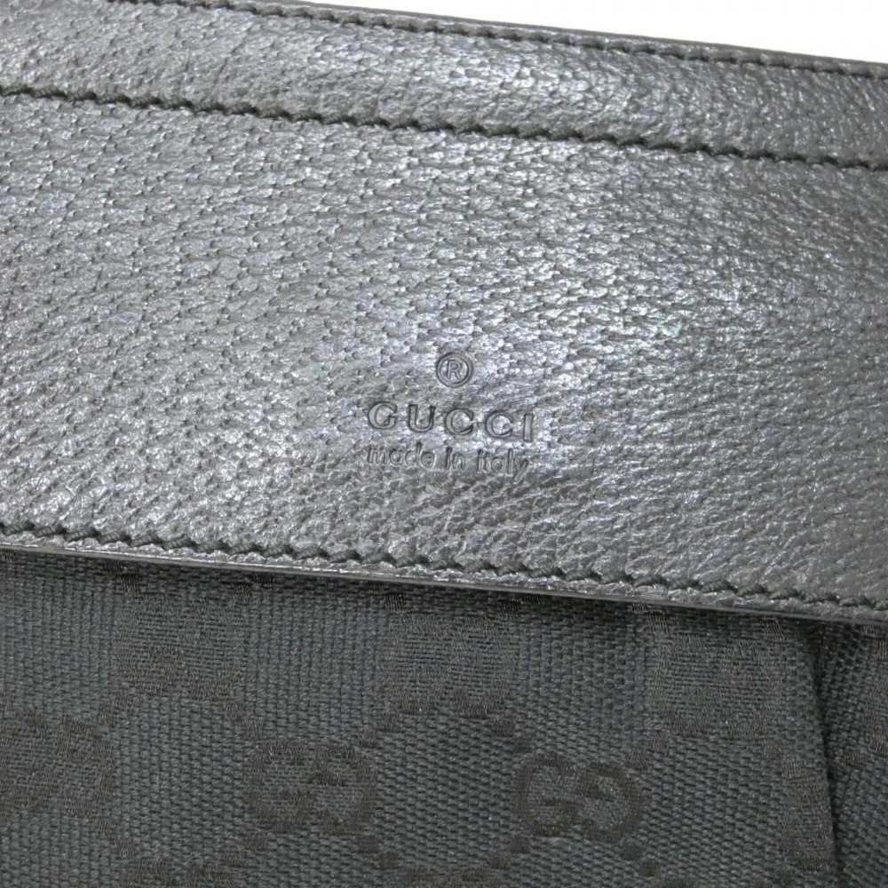 GUCCI Authentic Black Fanny Pack - Picture 5 of 7